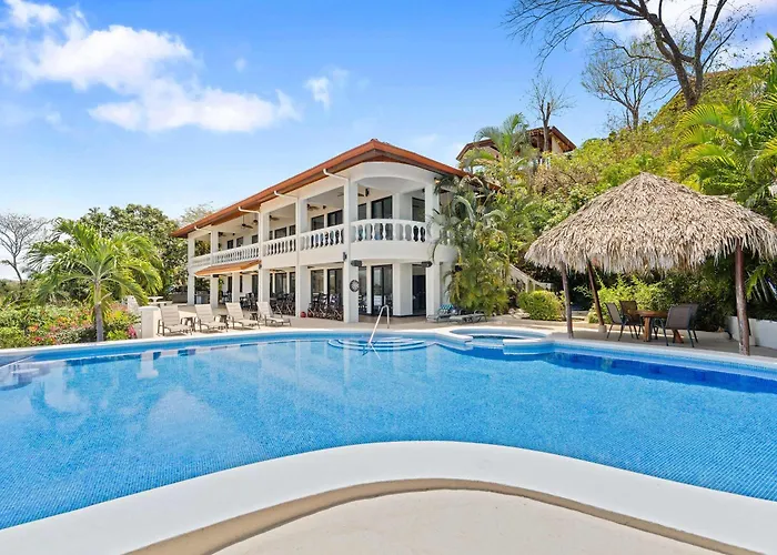 Luxury Villa, Infinity Pool & Ocean Views * Playa Ocotal